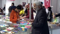 Elazığ’daki kitap fuarına son günde yoğun ilgi