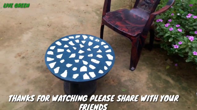 Beautiful coffee table for your garden