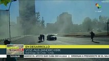 teleSUR Noticias: Carabineros reprimen nuevas protestas en Chile