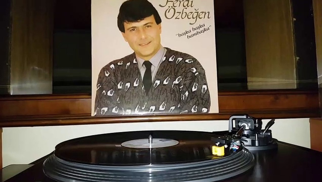 Ferdi Özbeğen - Bekleyeceğim  (Plak kayıt)