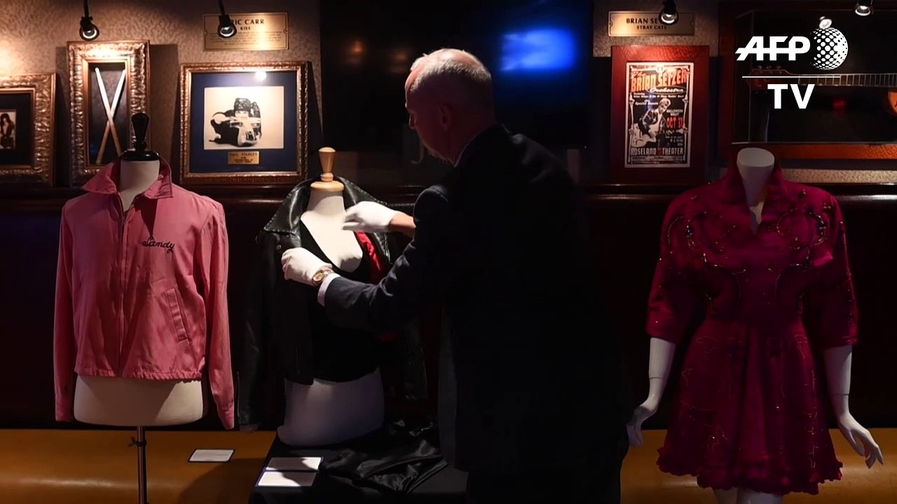 Kult: 'Grease'-Outfit von Olivia Newton-John versteigert