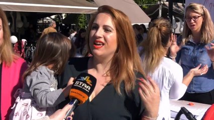 Λαμία: Για 10η συνεχόμενη χρονιά μητέρες θήλασαν τα μωρά τους δημόσια στην πλατεία Ελευθερίας
