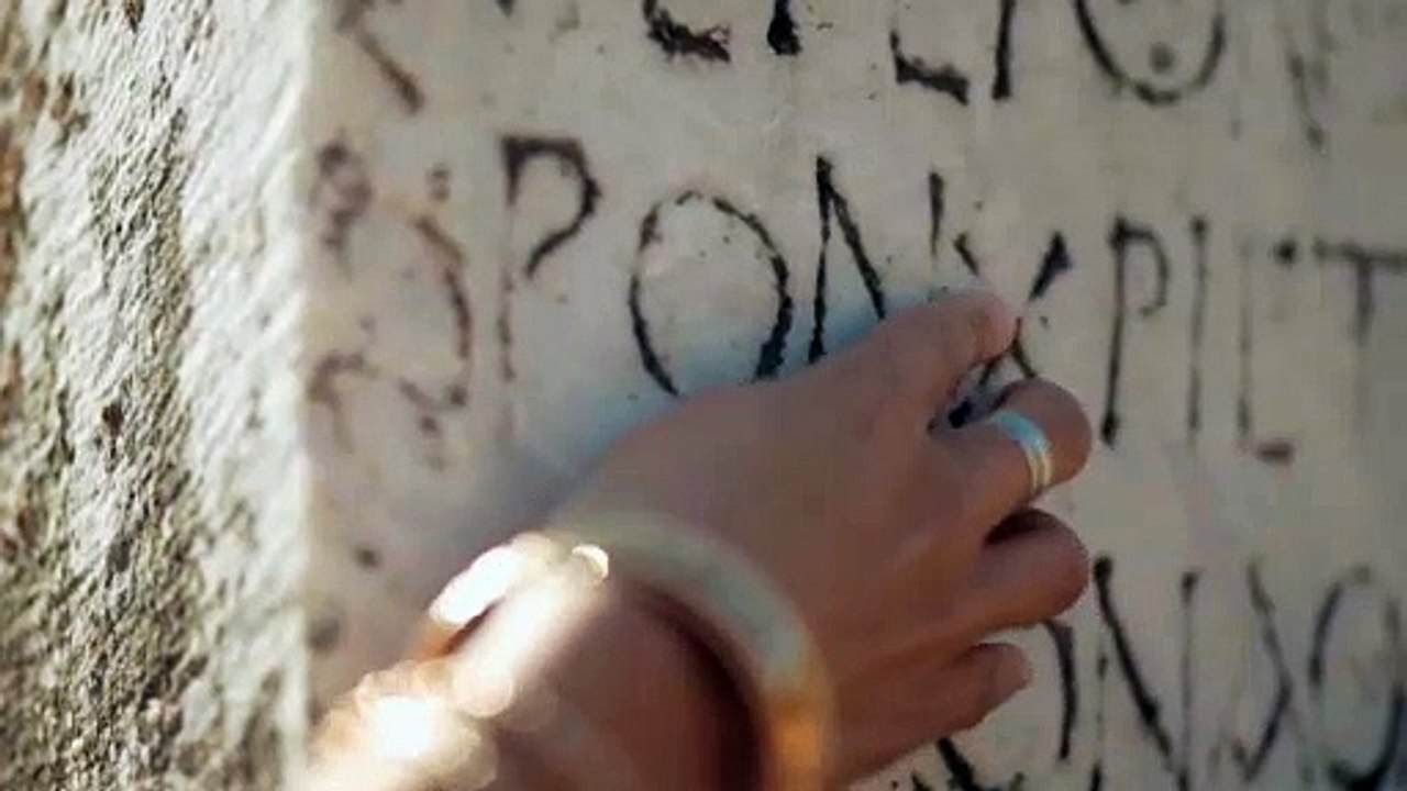 Taryn Elliott - Handwritten Touch - Human/Monument (No Copyright Video 30)