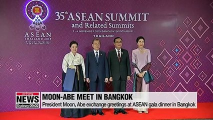 Moon and Abe exchange greetings at gala dinner in Bangkok amid frosty bilateral ties