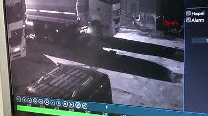 TIR'ı böyle ateşe verdi, serbest bırakıldı!