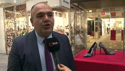 Katarlı müşteriye satılan ayakkabının fiyatı dudak uçuklattı