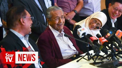 Download Video: “Can you handle it?”, Dr M asks Anwar on being PM