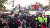 Beşiktaş'ta Otobüs Durağa Daldı, Kaza Sonrası Yolculara Saldıran Şoför Deniz Atladı