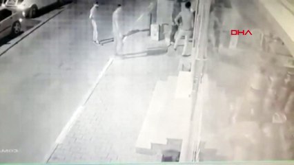 İstanbul'da gasp dehşeti kamerada