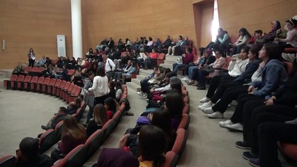 Akhisar'da Disleksi Farkındalık Semineri programı düzenlendi