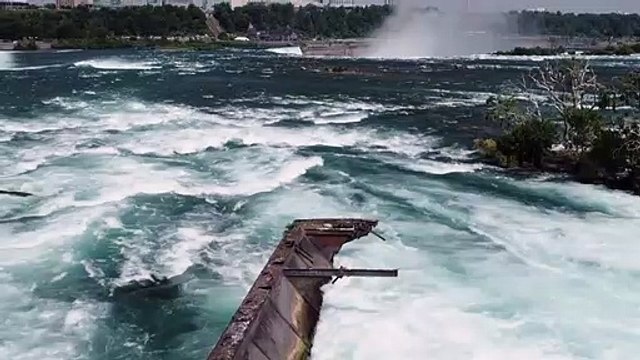 تحرك سفينة عالقة منذ قرن في أعلى شالالات نياغرا