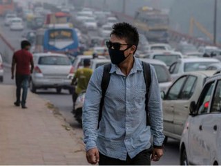 Delhi Govt Advises People to 'Stay Indoors | Oneindia Malayalam