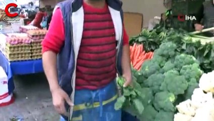 Çıkan haberlere çiğ ıspanak yiyerek tepki gösterdiler