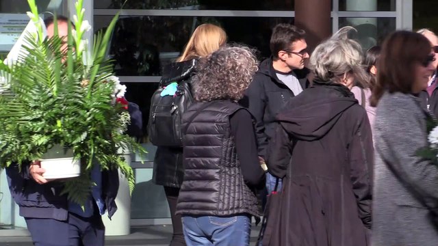 Emma Ozores, destrozada en el último adiós a Nicolás Dueñas