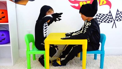 Vlad and Nikita plays Halloween Trick or Treat