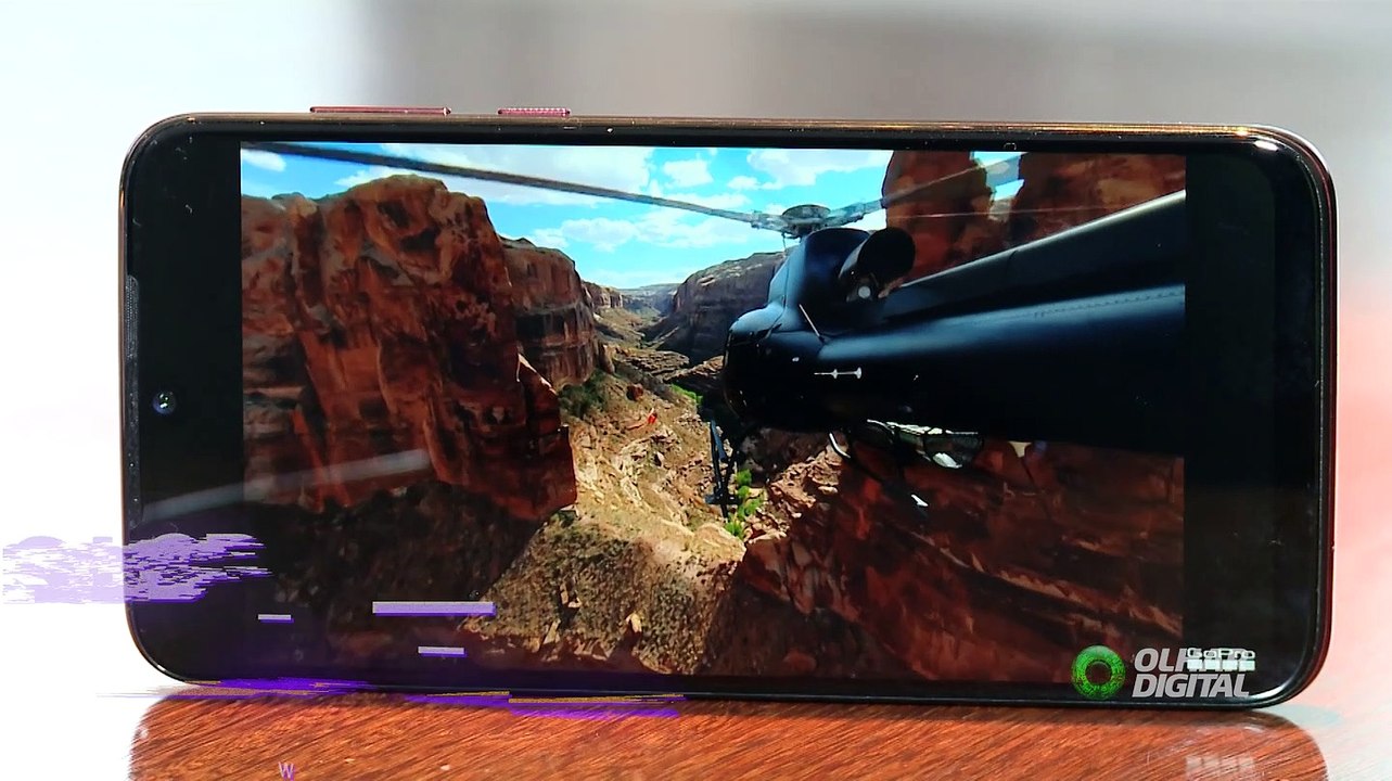 Review - Motorola G8 Plus