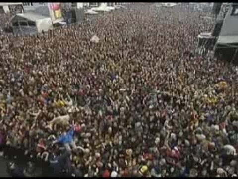 Linkin Park - Pushing Me Away (live at Rock Am Ring 2001)