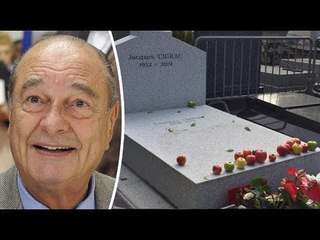 Tombe de Jacques Chirac  ces curieux objets qui ont été déposés à la Toussaint