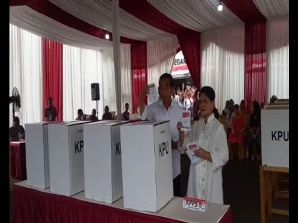 Video Jokowi Nyoblos di TPS 008 Gambir Jakarta Pusat