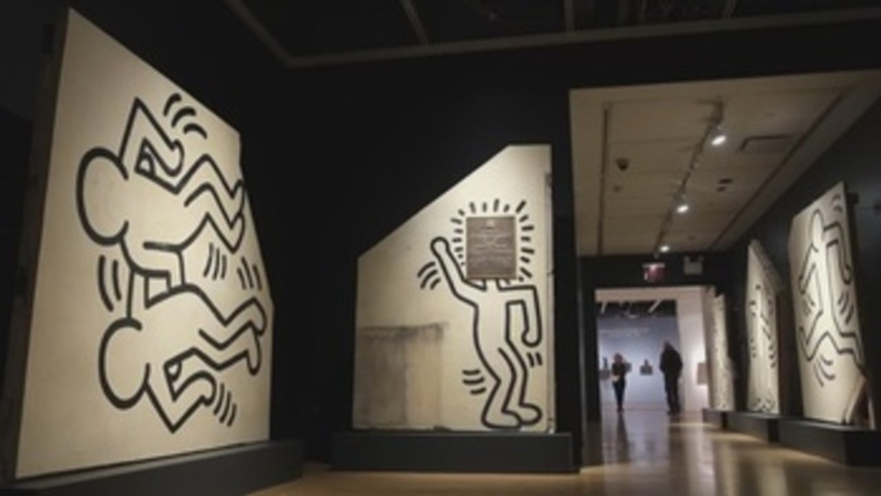 La primera subasta de un mural de Keith Haring, manchada por la polémica