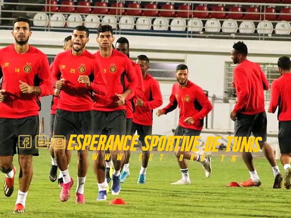 الحصة التدريبية بملعب المسيرة بمدينة أسفي (الصور) ❤ Espérance Sportive de Tunis