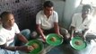 Building Workers Outcry || ఇసుక భోజనాలు చేసిన తాపీ కార్మికులు || Oneindia Telugu