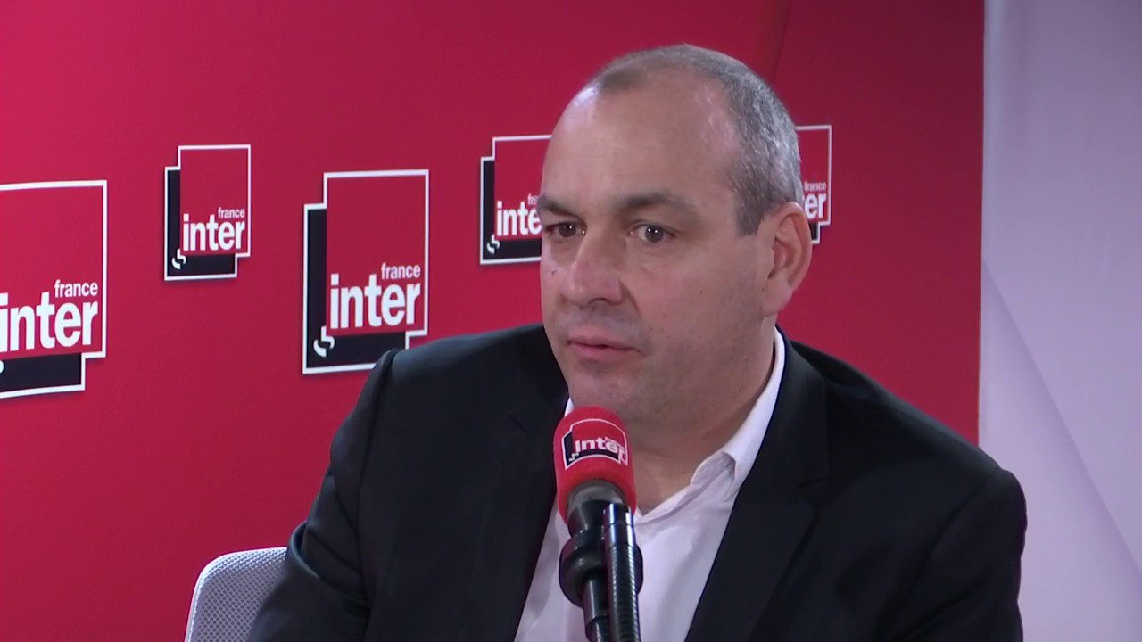 Laurent Berger explique pourquoi la CFDT ne sera pas de la mobilisation le 5 décembre : ""On est dans une phase de concertation pour élaborer la réforme des retraites, on essaie de pousser nos revendications, on veut continuer de discuter"