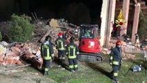 Incendio ad Alessandria, esplode cascina: morti tre vigili del fuoco | Notizie.it