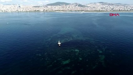 İstanbul'da depremlerle battı... vordonisi adası havadan görüntülendi