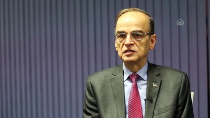 Suriye Anayasa Komitesinin muhalif Eş Başkanı Hadi el Bahra (1) - CENEVRE