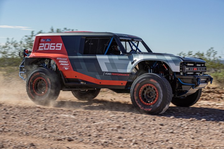 Ford Performance Bronco R : le prototype hommage...