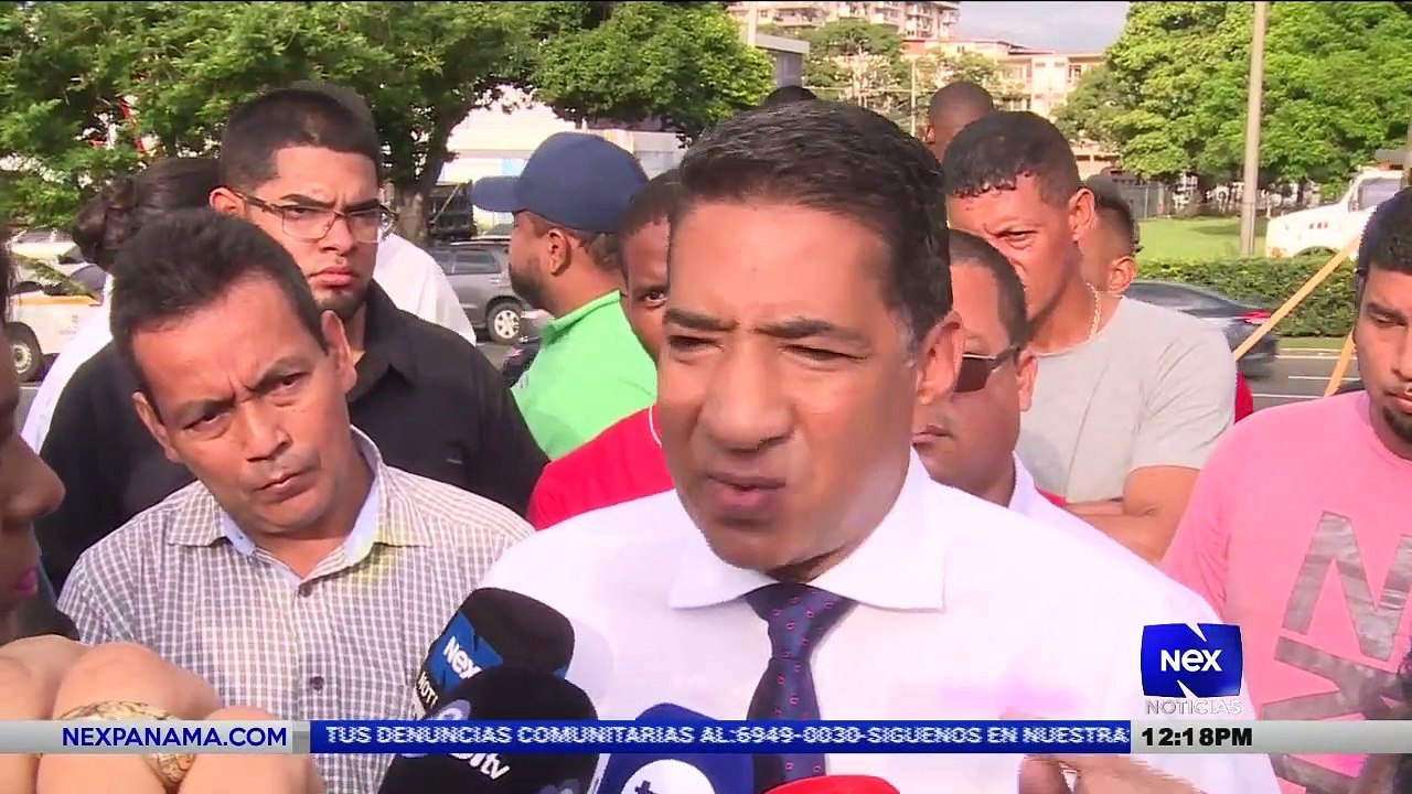 Camioneros cierran Cinta Costera - Nex Noticias