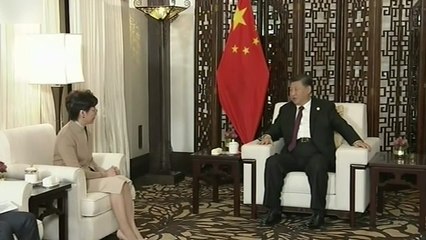 '시진핑 지지 확보' 캐리 람, 첫 카드는 구의원 선거 연기? / YTN