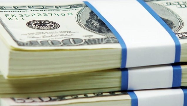 Boeing CEO Gives Up Bonus in Wake of Widespread Backlash After Two 737 Max Crashes