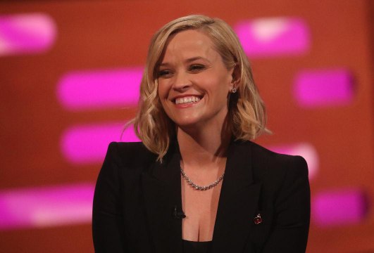 Reese Witherspoon Negotiated a Legally Blonde 2 Contract That Would Make Elle Woods Proud