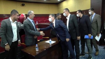 Belediye Meclis toplantısında maske takarak lösemiye dikkat çektiler