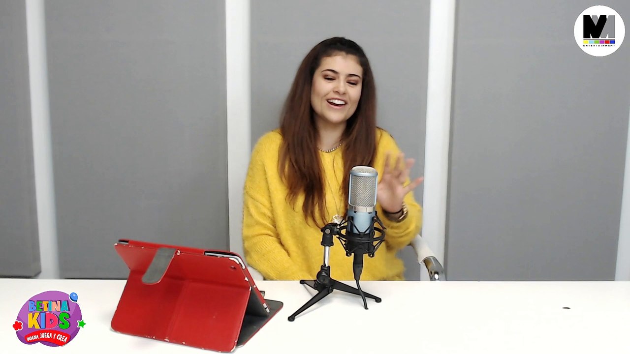 Tipos de familias mexicanas  con Diana Villanueva en el primer programa de Betina Kids