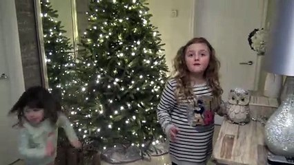 Presentes e Surpresas com Sophia, Isabella  Parte 3