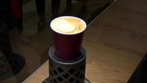 음파진동 더치 커피·라떼아트 로봇...아시아 최대 카페쇼 / YTN