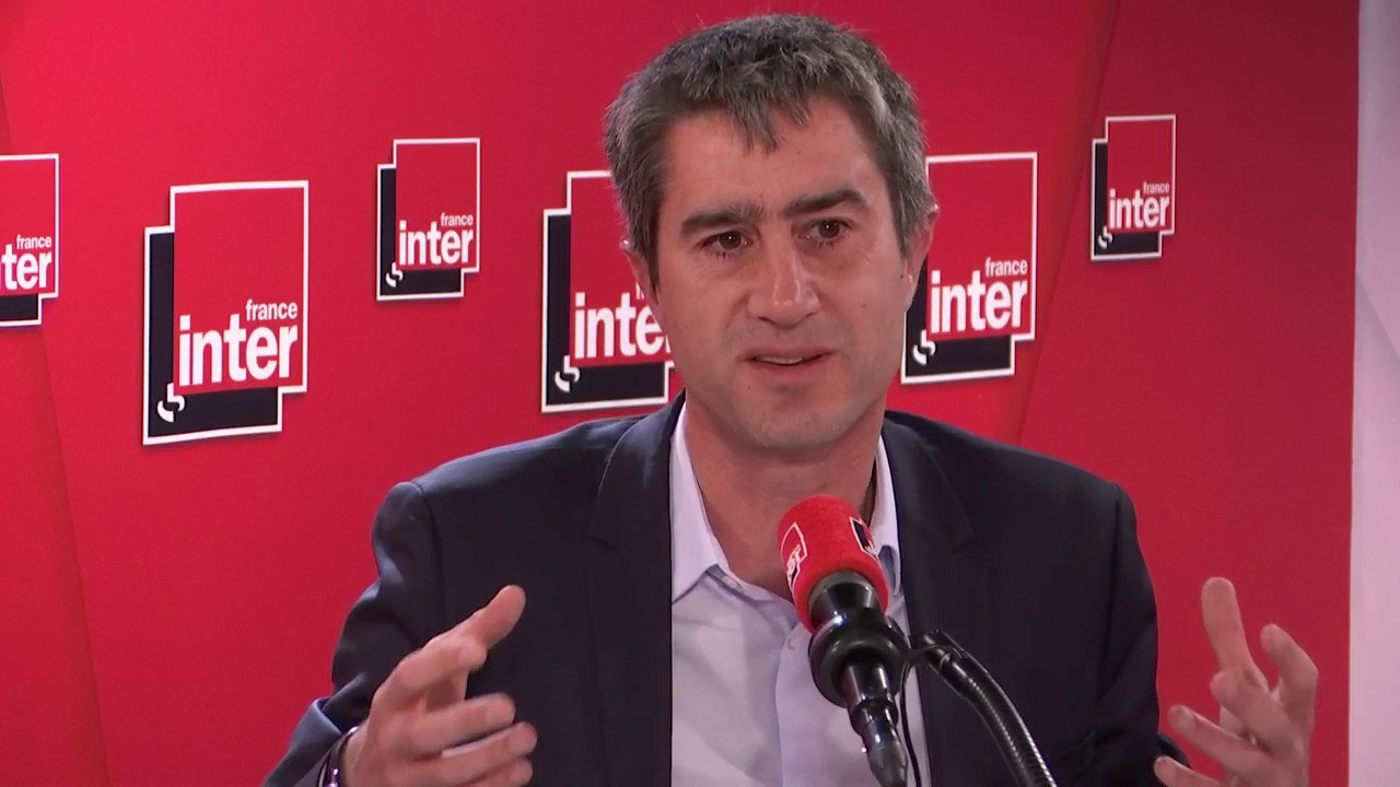 François Ruffin (LFI) : "Aujourd'hui, il y a une conscience écologique qui est peut-être aussi liée à une conscience de classe, à un niveau d'éducation. Mais c'est la locomotive, on voit qu'elle va entraîner la société"
