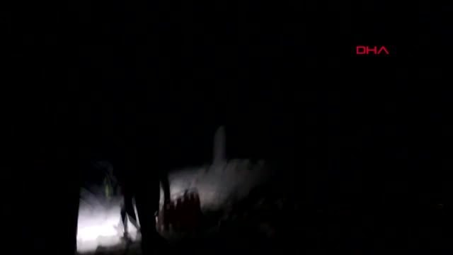 Dha dış-rusya savaş uçağı idlib'e saldırdı en az üç ölü, beş yaralı