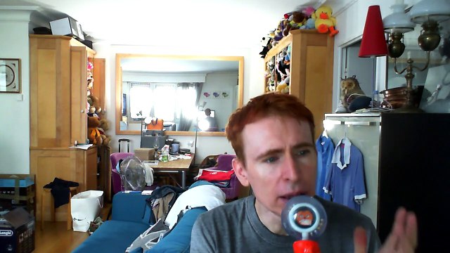 Wiwi égratigne tug of war (my heart won't let go) de Colton Ford