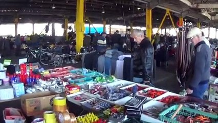 Bu pazarda ne ararsan var