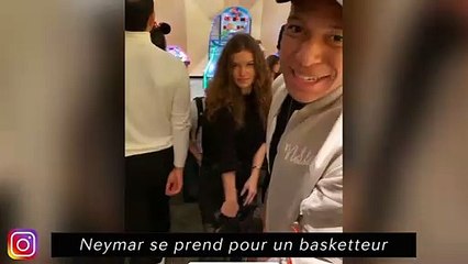 Neymar se prend prend pour un baskettteur
