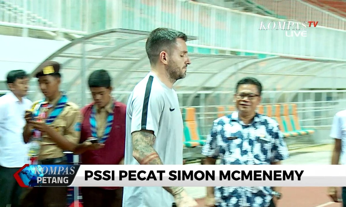 PSSI Pecat Simon McMenemy