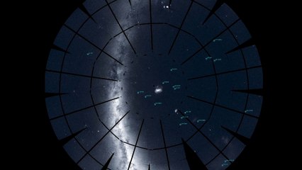 Panorama del cielo del sur con imágenes del cazador de mundos TESS