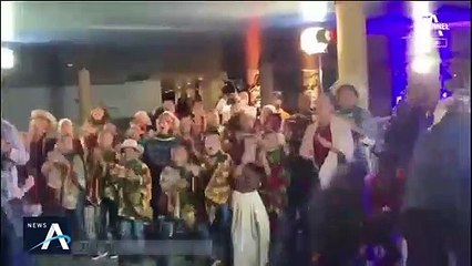 베네수엘라, 11월의 크리스마스…암울한 현실 감추기?