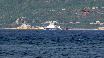 Çanakkale rus askeri römorkörü çanakkale boğazı'ndan geçti