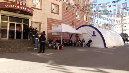 Diyarbakır annelerinin "evlat nöbeti" devam ediyor