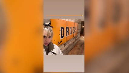 Miley dice encontrar las drogas "placenteras estéticamente"